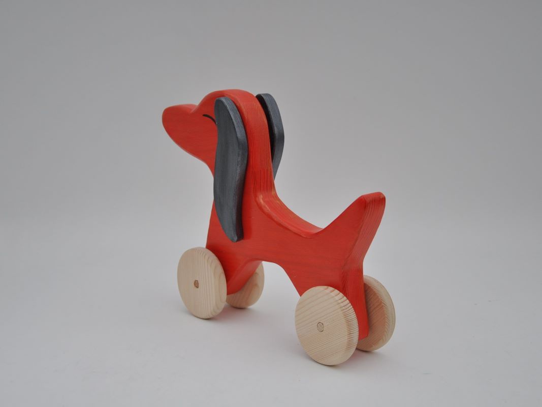 Dāvanas Business Lady Dog Gift - Exclusive Red and Black ikoniskās krāsās interjera rotaļlietas pirkt Barin.lv veikalā