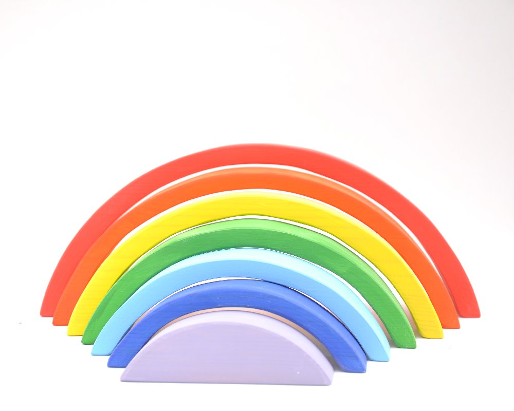 Koka Varavīksne pirkt online Barin.lv veikalā ar piegādi. Koka Varavīksnes Barin XL lielā izmerā koka rotaļlietas Jūsu Mazuļa Montesori attīstošām nodarbībām un izklaidei!