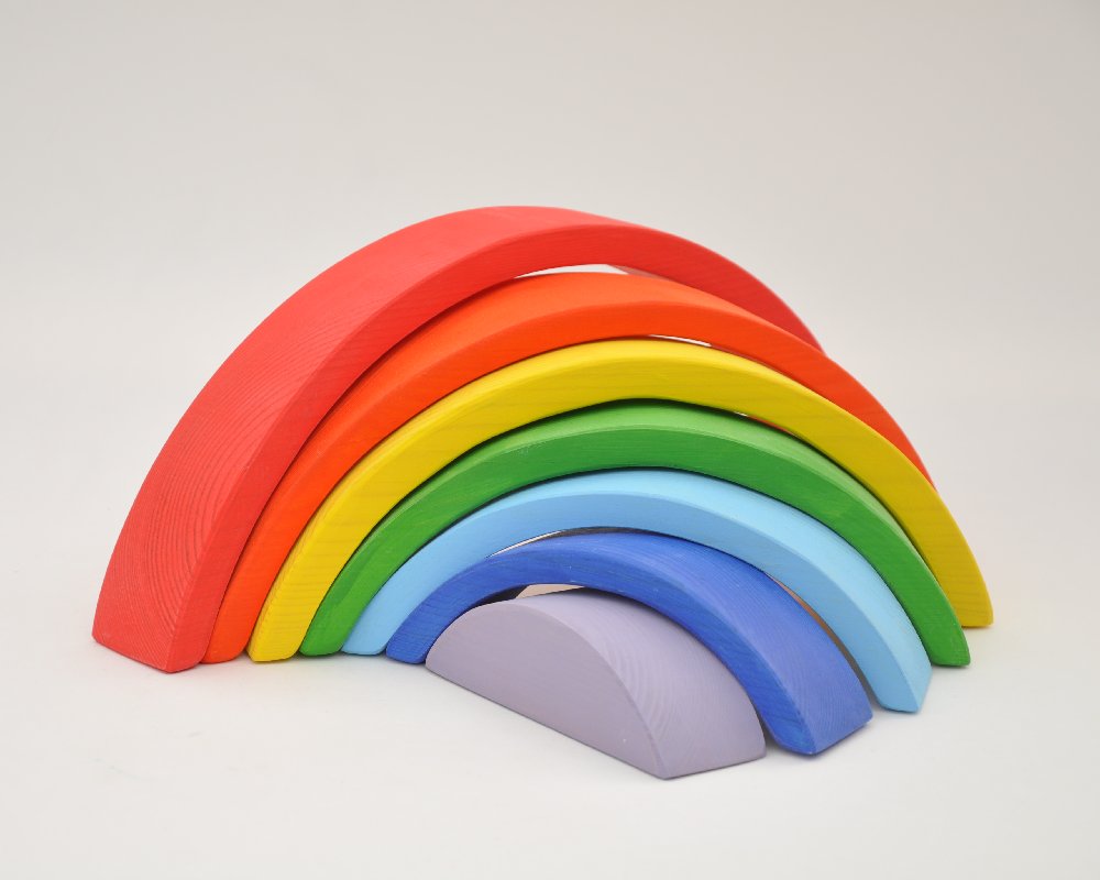 Koka Varavīksne pirkt online Barin.lv veikalā ar piegādi. Koka Varavīksnes Barin XL lielā izmerā koka rotaļlietas Jūsu Mazuļa Montesori attīstošām nodarbībām un izklaidei!