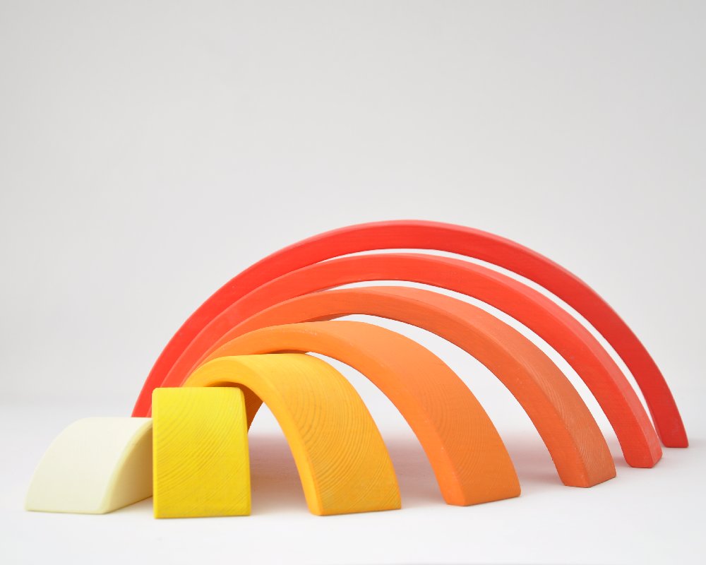 Rotaļlietas bērniem pērc online Barin.lv internet veikalā ar piegādi mājās! Sunset Varaviksne Oranžs Saulriets XL lielā izmerā koka piramīda Jūsu Mazuļa attīstošām nodarbībām