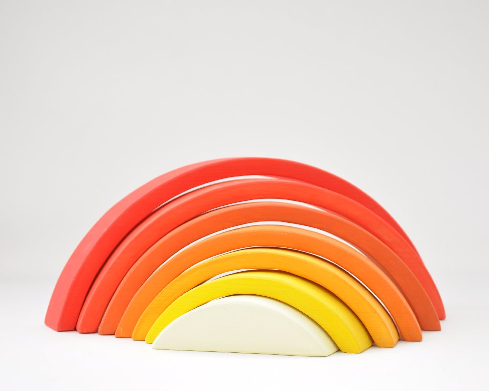 Rotaļlietas bērniem pērc online Barin.lv internet veikalā ar piegādi mājās! Sunset Varaviksne Oranžs Saulriets XL lielā izmerā koka piramīda Jūsu Mazuļa attīstošām nodarbībām