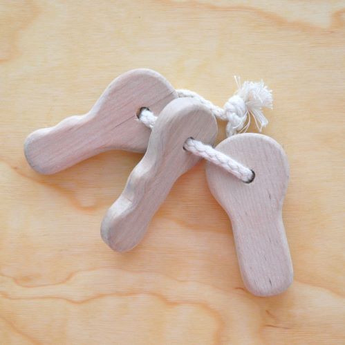 Mazuļa aktivitāšu un attīstības rotaļlieta Zidaiņu Pirmie Atslēgas no koka pirkt internetā Barin.lv veikalā