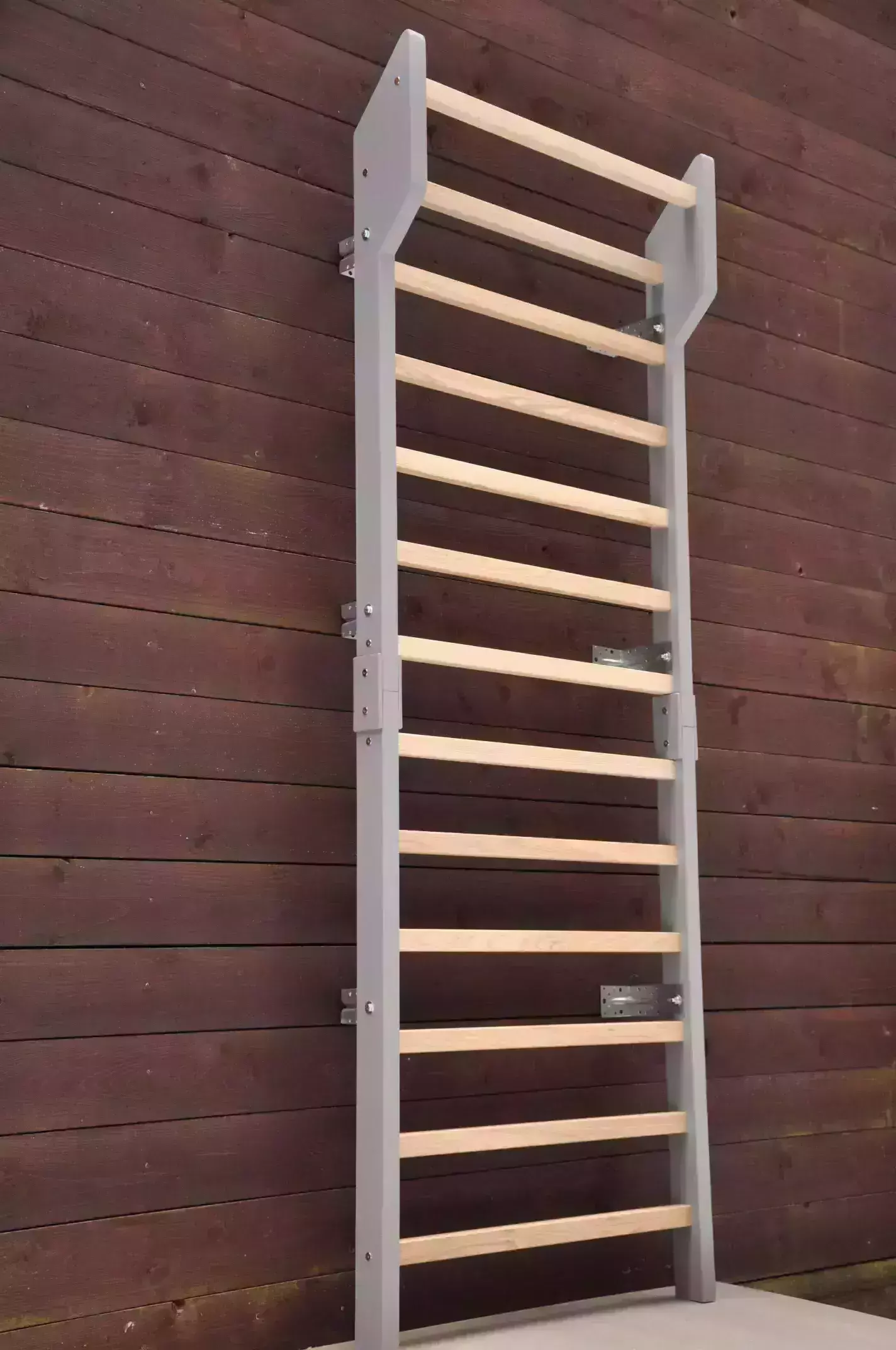 Zviedru siena bērniem un pieugušajiem oša massīvkoka sporta komplekss Classic Fitness Gym - kompakts mājas augstākās kvalitātes masīvkoka fitnesa sporta komplekss un fizioterapijas vingrošanas siena ģimenes veselībai.