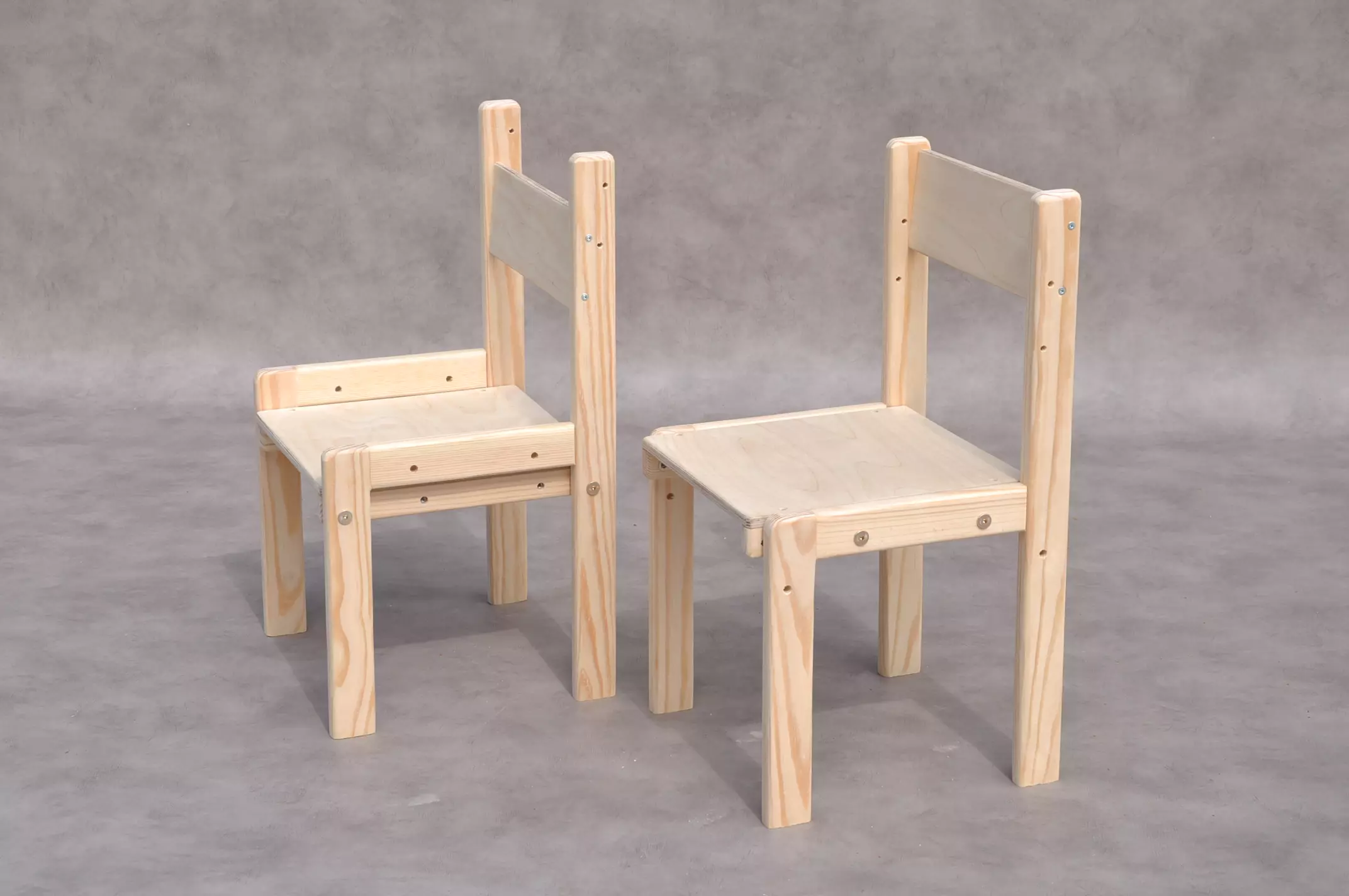 Regulējams koka bērnu krēsls – ergonomisks un drošs 1–6 gadiem